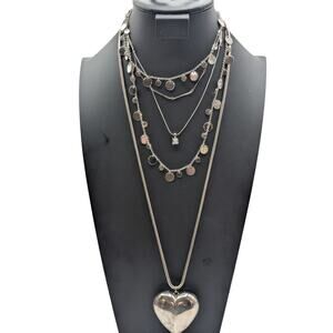 Lot of 4 Silver Tone Necklaces-Heart Pendant Disk Dangles Solitaire & Bar Chain